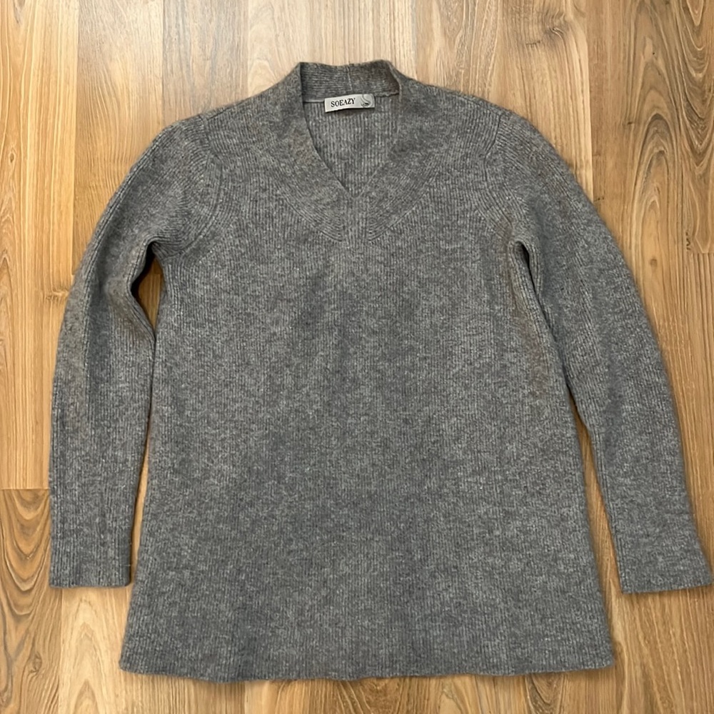 Cashmere sweater